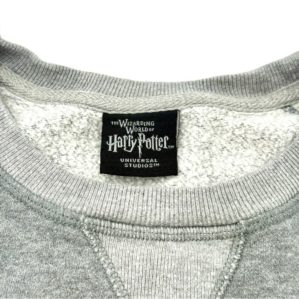 Harry‎ Potter Universal Studios Gryffindor Crew Neck Sweatshirt Grey Adult S